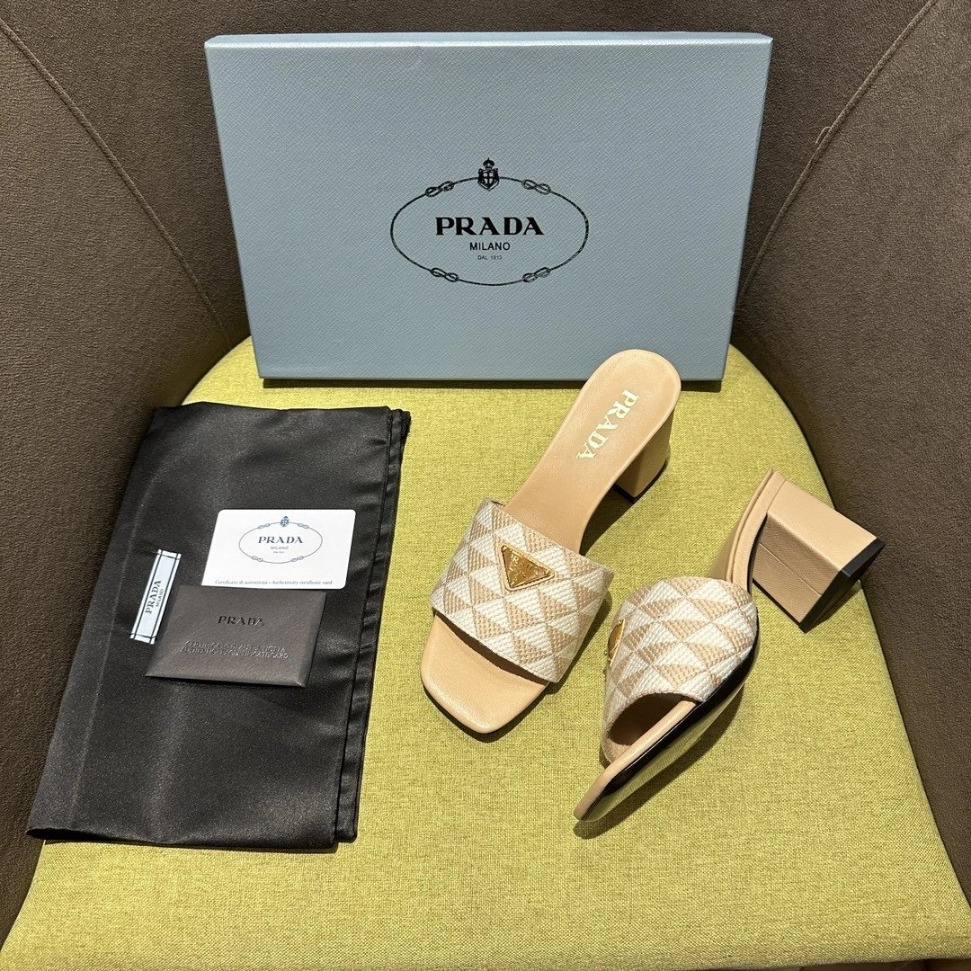 COCO-- Pr141 1XX637_3LK6_F0J0A_F_065 Heel height：6.5CM sheepskin item:D-X313H2212